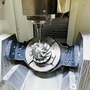 5 Axis CNC Vertical Machining Center LK220T Small VMC